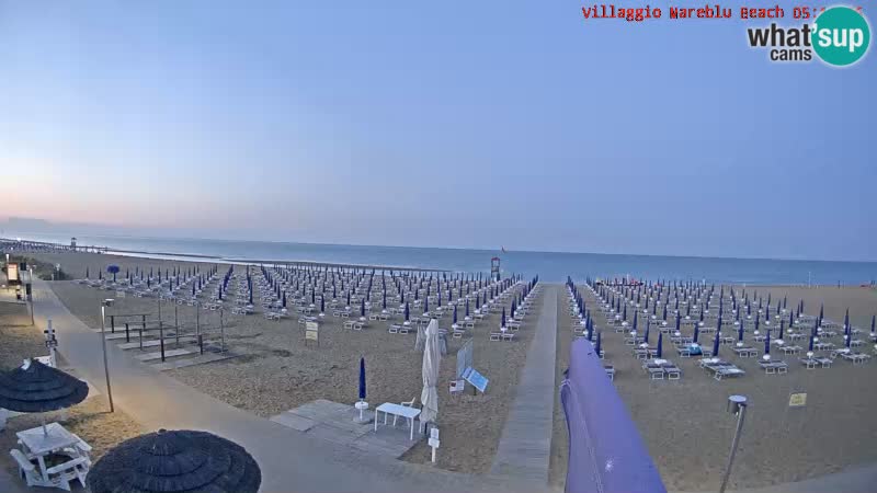 Spletna kamera na plaži v živo Villaggio Mare Blu Bibione Pineda – Italija
