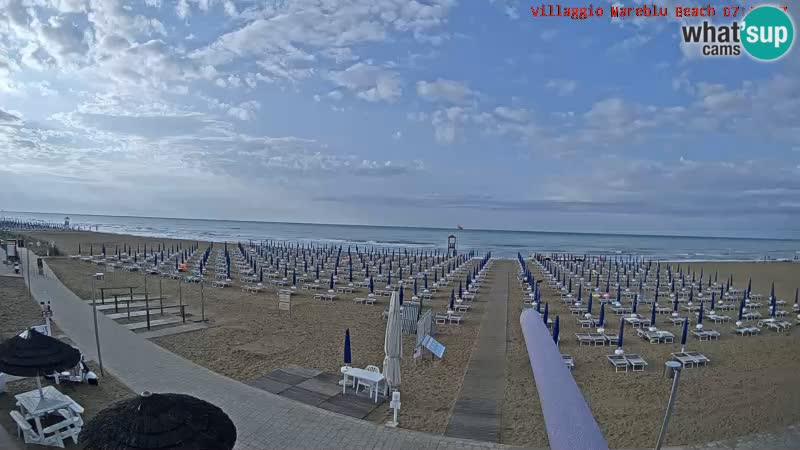 The beach Livecam Villaggio Mare Blu Bibione Pineda – Italy