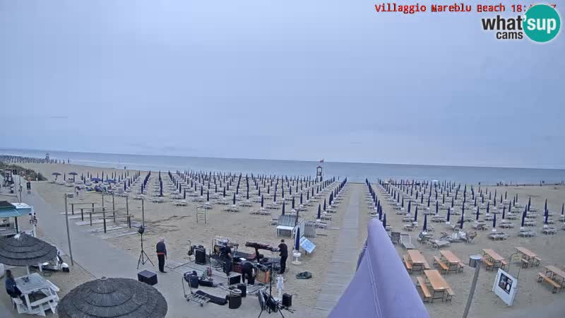 The beach Livecam Villaggio Mare Blu Bibione Pineda – Italy