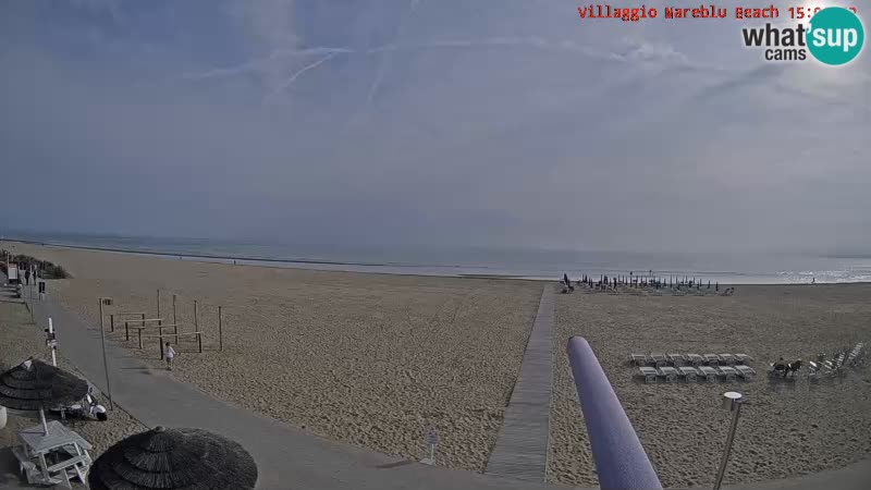 Spletna kamera na plaži v živo Villaggio Mare Blu Bibione Pineda – Italija