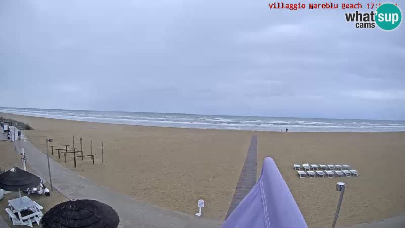 Spletna kamera na plaži v živo Villaggio Mare Blu Bibione Pineda – Italija