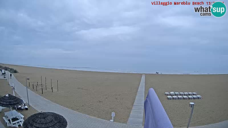 Spletna kamera na plaži v živo Villaggio Mare Blu Bibione Pineda – Italija