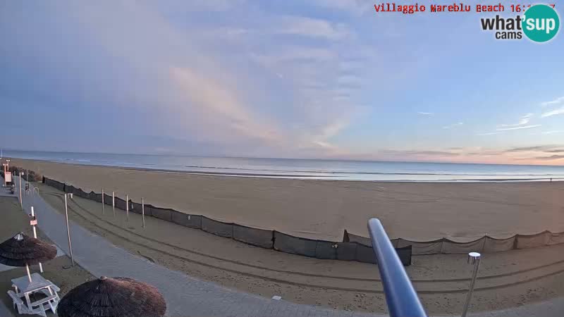 The beach Livecam Villaggio Mare Blu Bibione Pineda – Italy