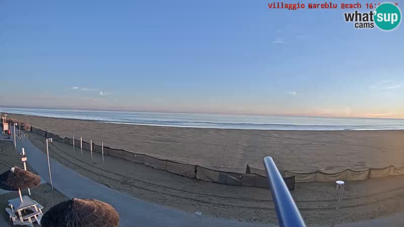 Spletna kamera na plaži v živo Villaggio Mare Blu Bibione Pineda – Italija