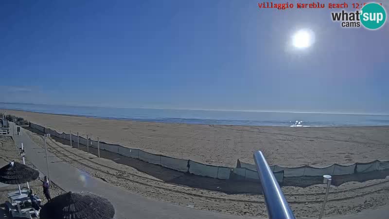 Spletna kamera na plaži v živo Villaggio Mare Blu Bibione Pineda – Italija