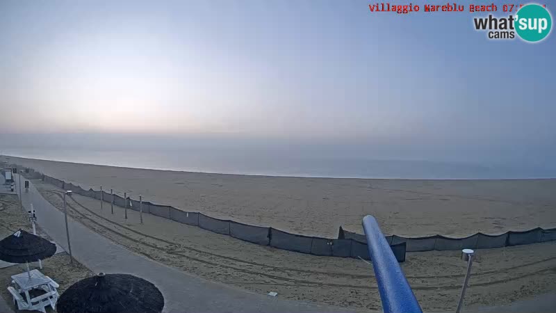Spletna kamera na plaži v živo Villaggio Mare Blu Bibione Pineda – Italija