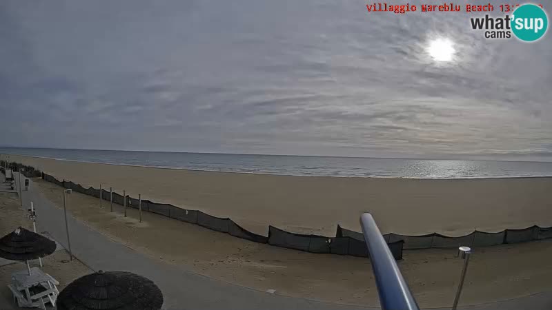 Spletna kamera na plaži v živo Villaggio Mare Blu Bibione Pineda – Italija