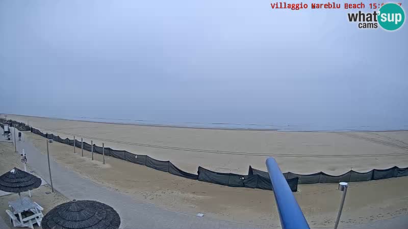 Spletna kamera na plaži v živo Villaggio Mare Blu Bibione Pineda – Italija