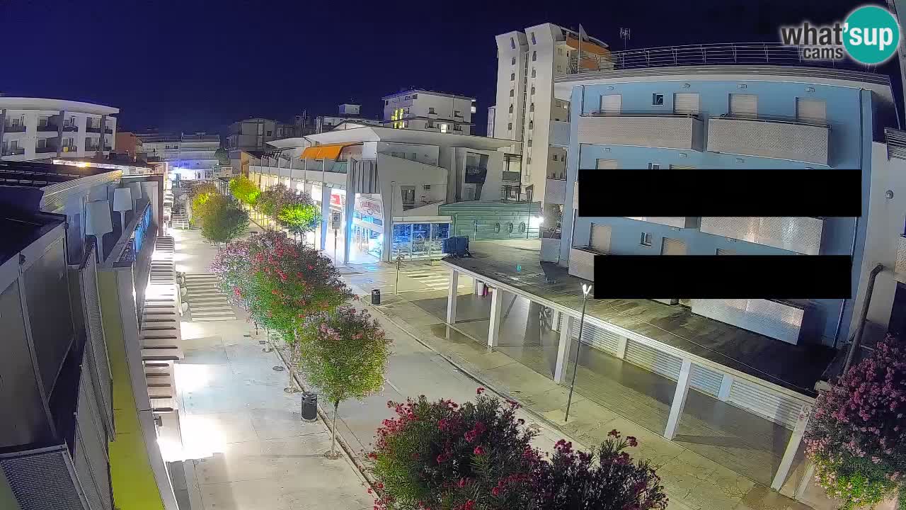 Webcam Passeggiata Bibione – Viale delle Costellazioni in Diretta
