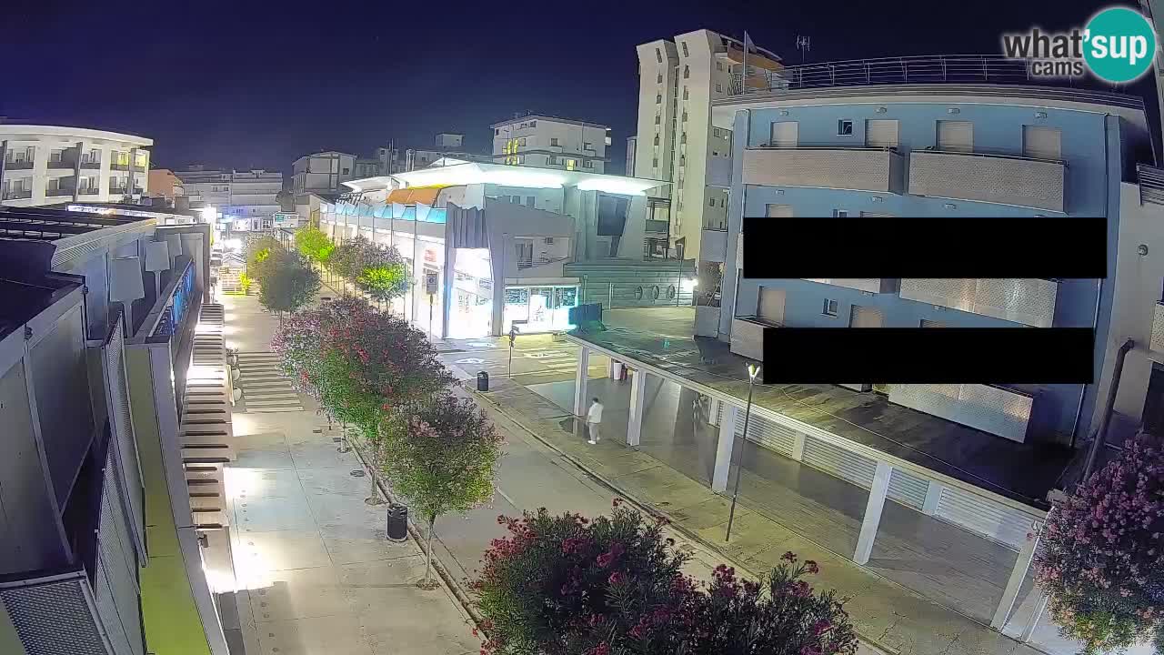 Webcam Passeggiata Bibione – Viale delle Costellazioni in Diretta