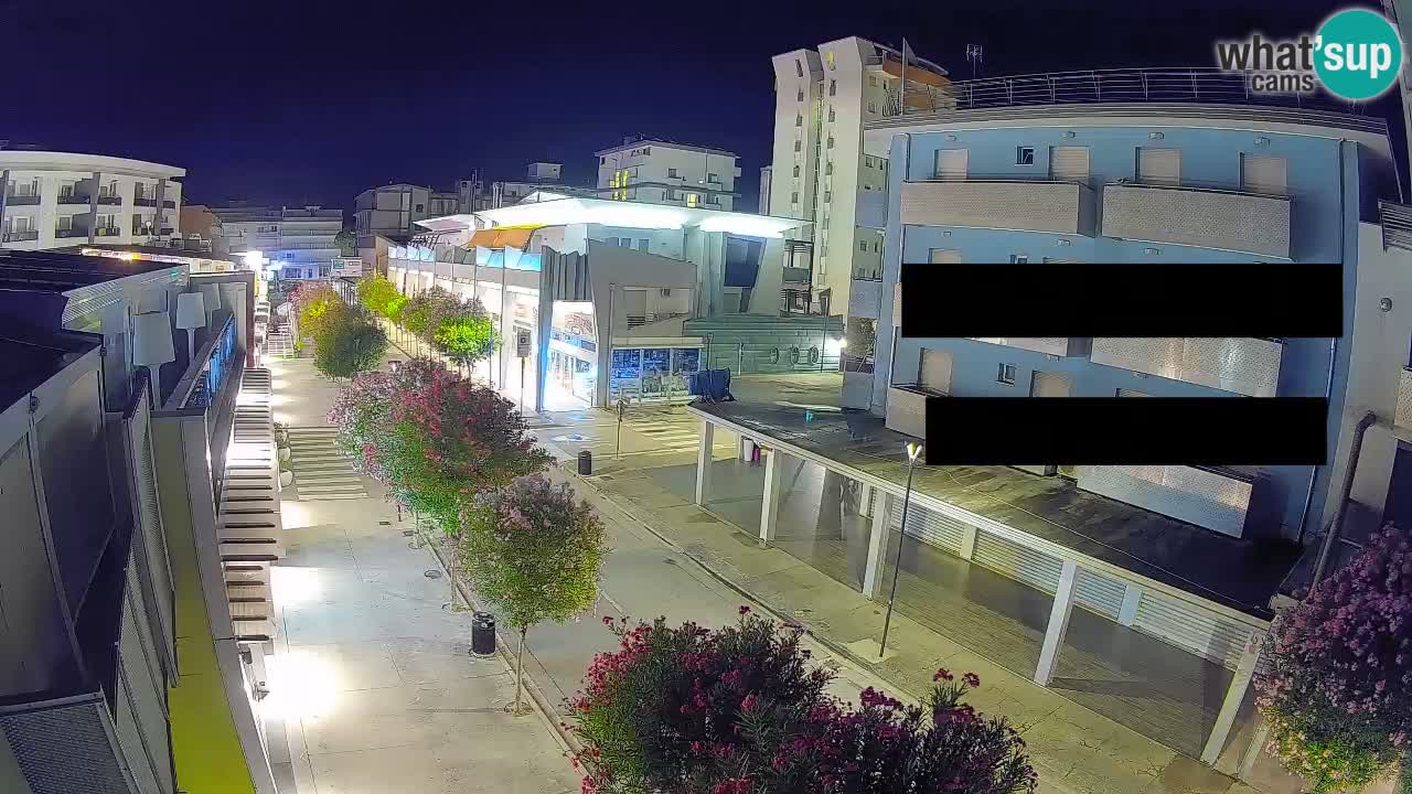 Webcam Passeggiata Bibione – Viale delle Costellazioni in Diretta