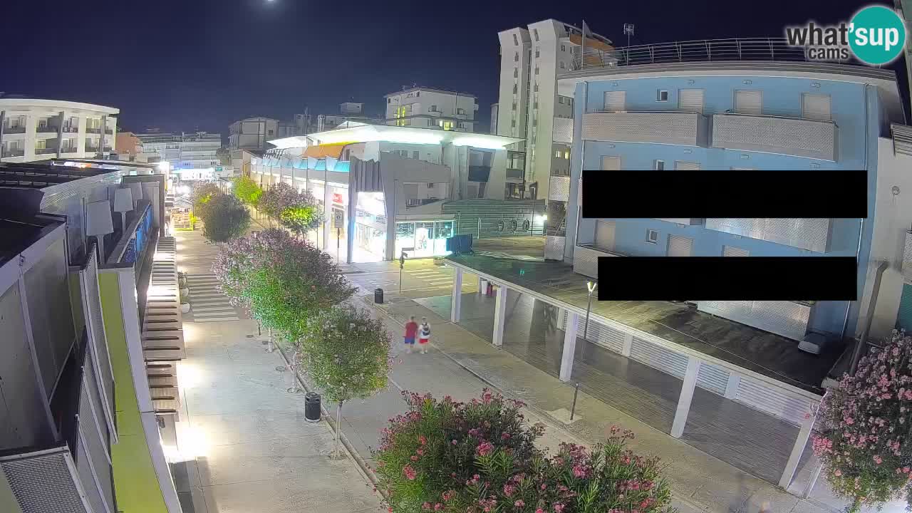 Webcam Passeggiata Bibione – Viale delle Costellazioni in Diretta