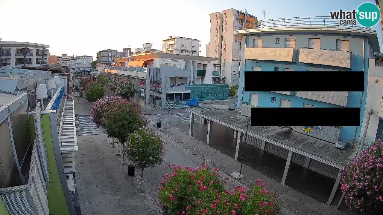 Webcam Promenade de Bibione – Viale delle Costellazioni en direct
