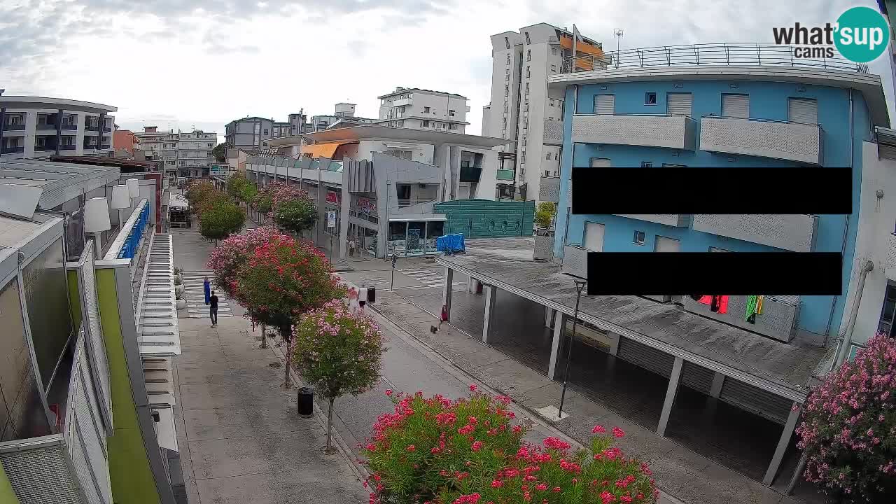 Bibione Fußgängerzone Webcam – Viale delle Costellazioni live