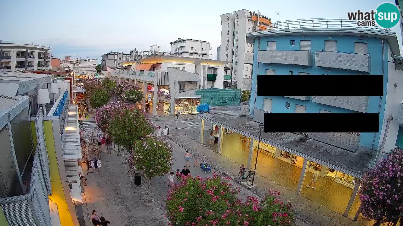 Webcam Paseo de Bibione – Viale delle Costellazioni en directo