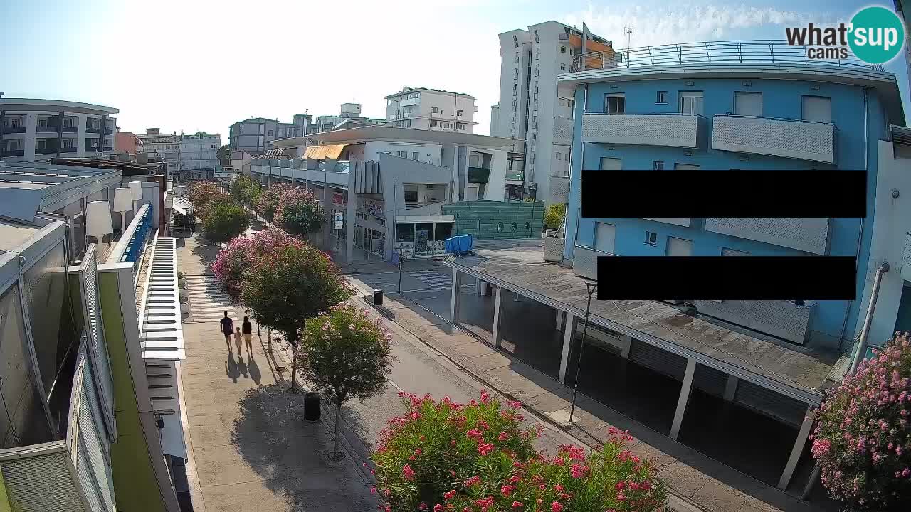 Bibione Fußgängerzone Webcam – Viale delle Costellazioni live
