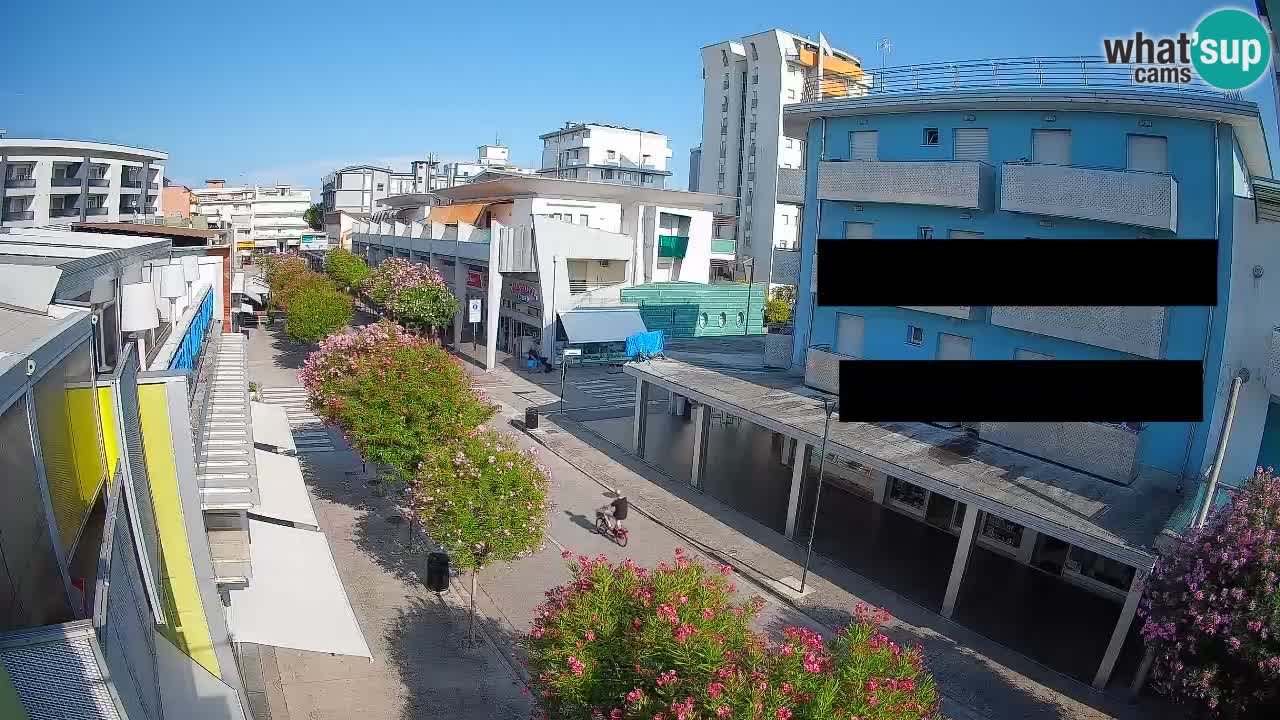Bibione Fußgängerzone Webcam – Viale delle Costellazioni live