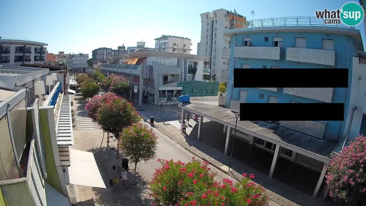 Web kamera Bibione Šetnica – Viale delle Costellazioni uživo