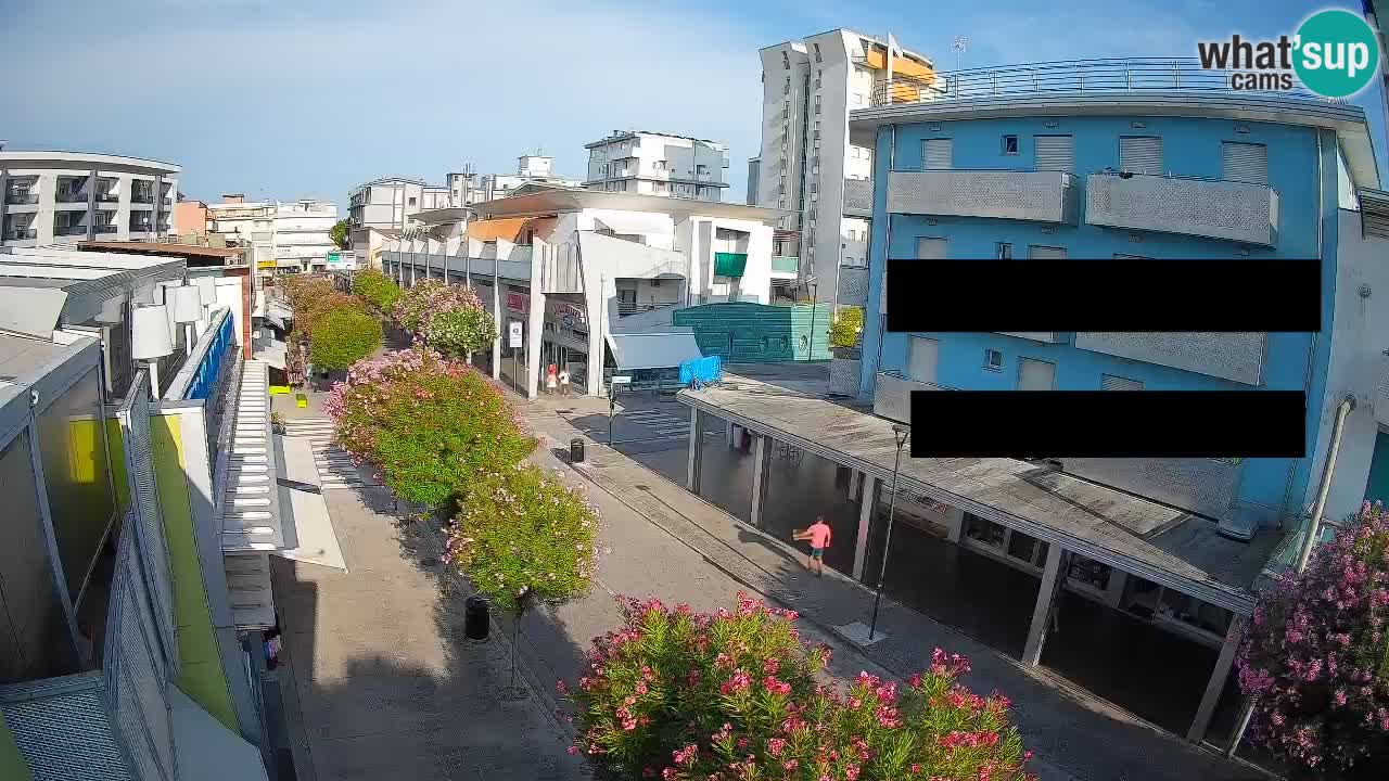 Web kamera Bibione Šetnica – Viale delle Costellazioni uživo