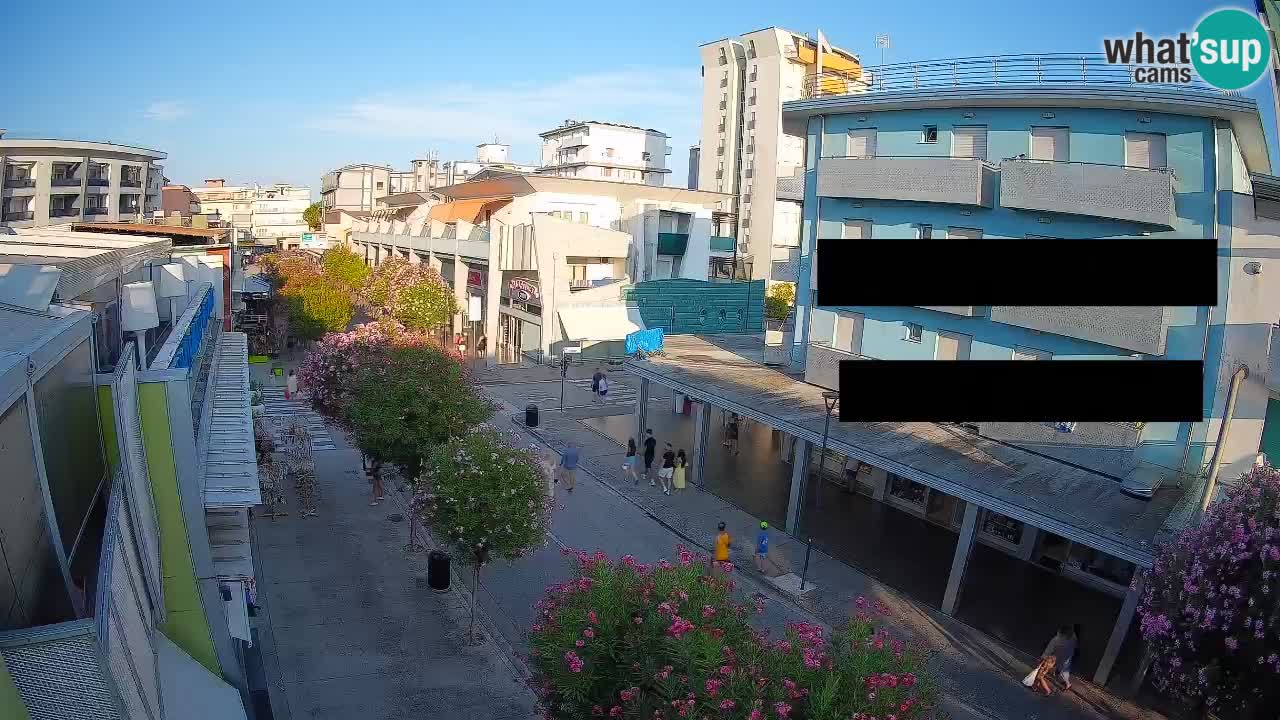 Web kamera Bibione Šetnica – Viale delle Costellazioni uživo