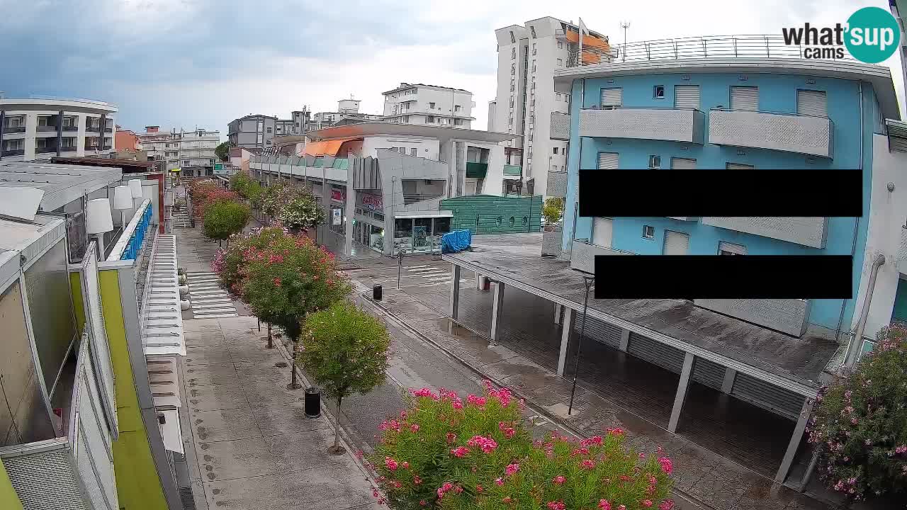 Web kamera Bibione Šetnica – Viale delle Costellazioni uživo