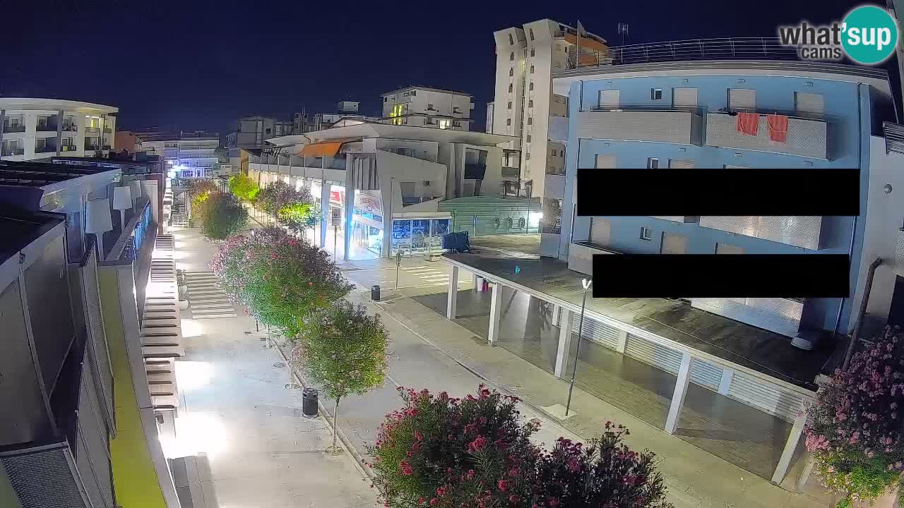 Web kamera Bibione Šetnica – Viale delle Costellazioni uživo