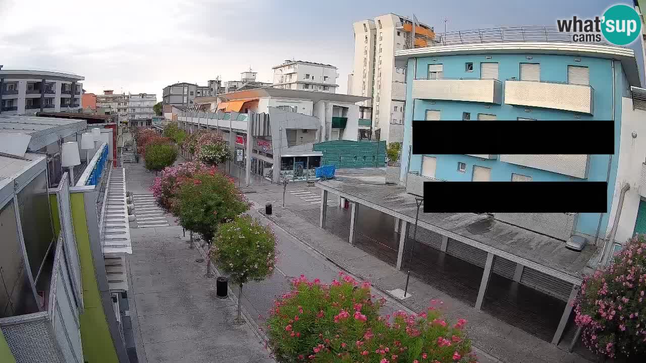 Bibione Fußgängerzone Webcam – Viale delle Costellazioni live