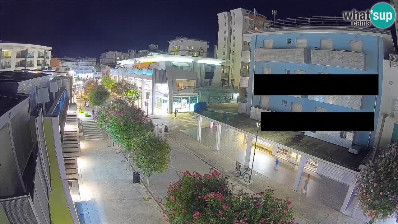 Bibione Fußgängerzone Webcam – Viale delle Costellazioni live