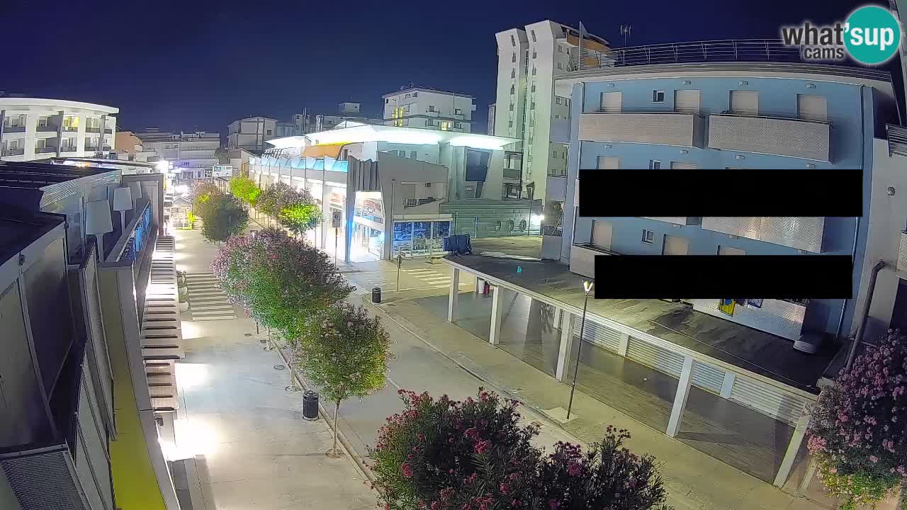 Bibione Fußgängerzone Webcam – Viale delle Costellazioni live