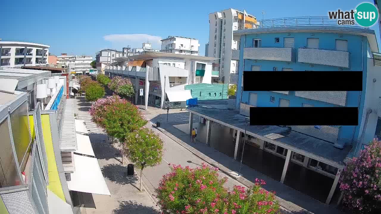 Bibione Fußgängerzone Webcam – Viale delle Costellazioni live