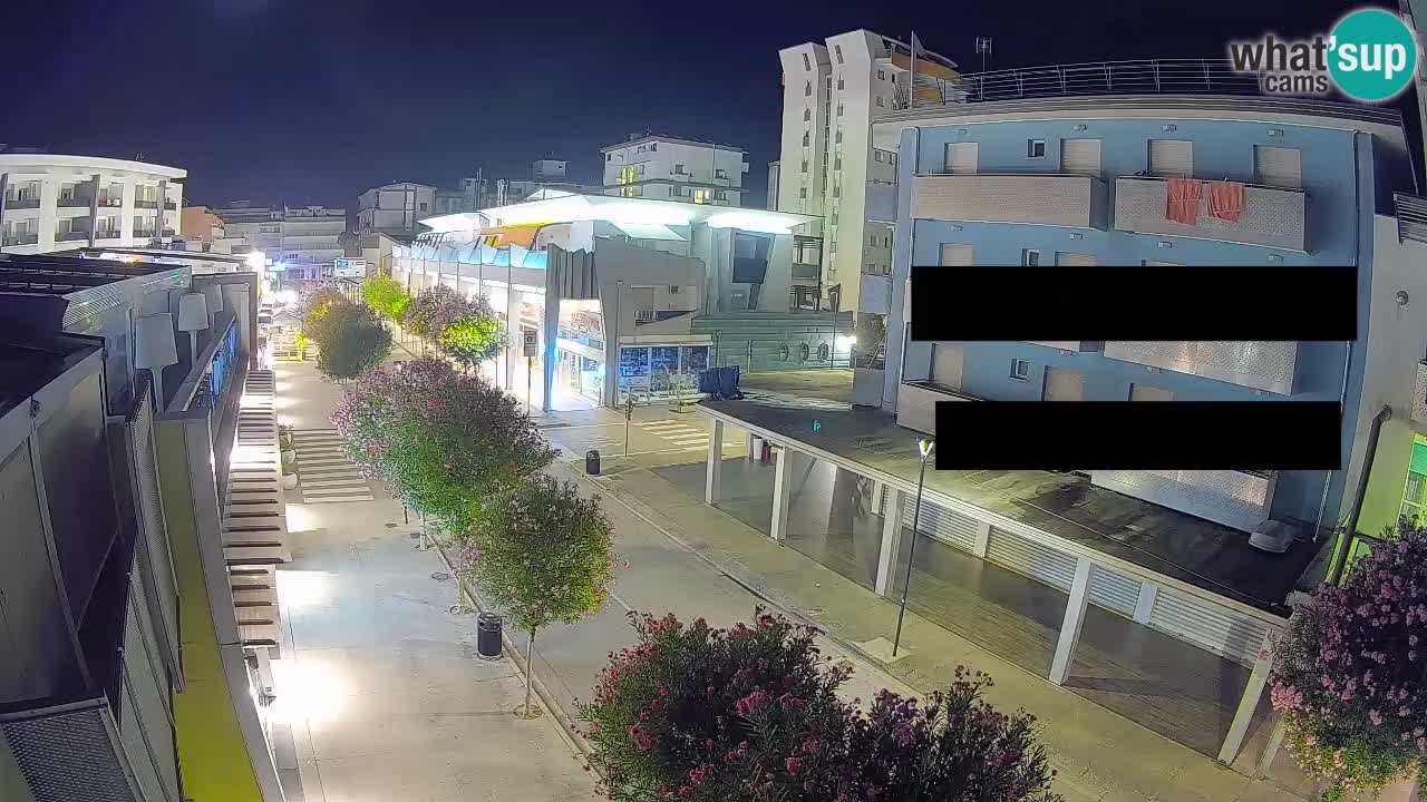 Webcam Passeggiata Bibione – Viale delle Costellazioni in Diretta