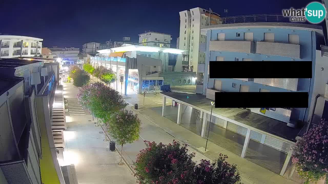 Bibione Fußgängerzone Webcam – Viale delle Costellazioni live