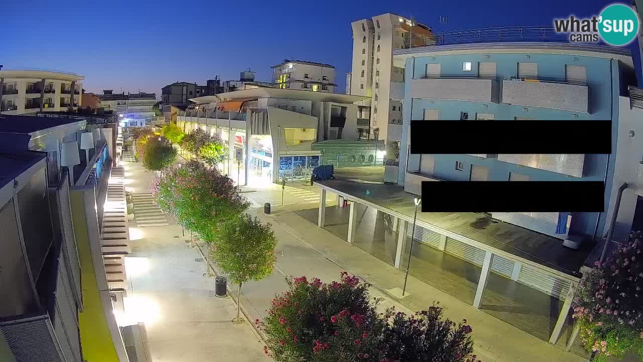 Bibione Fußgängerzone Webcam – Viale delle Costellazioni live