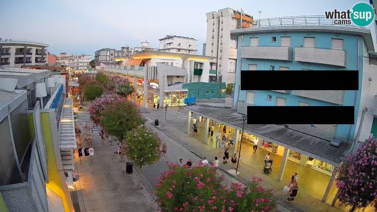 Bibione Fußgängerzone Webcam – Viale delle Costellazioni live