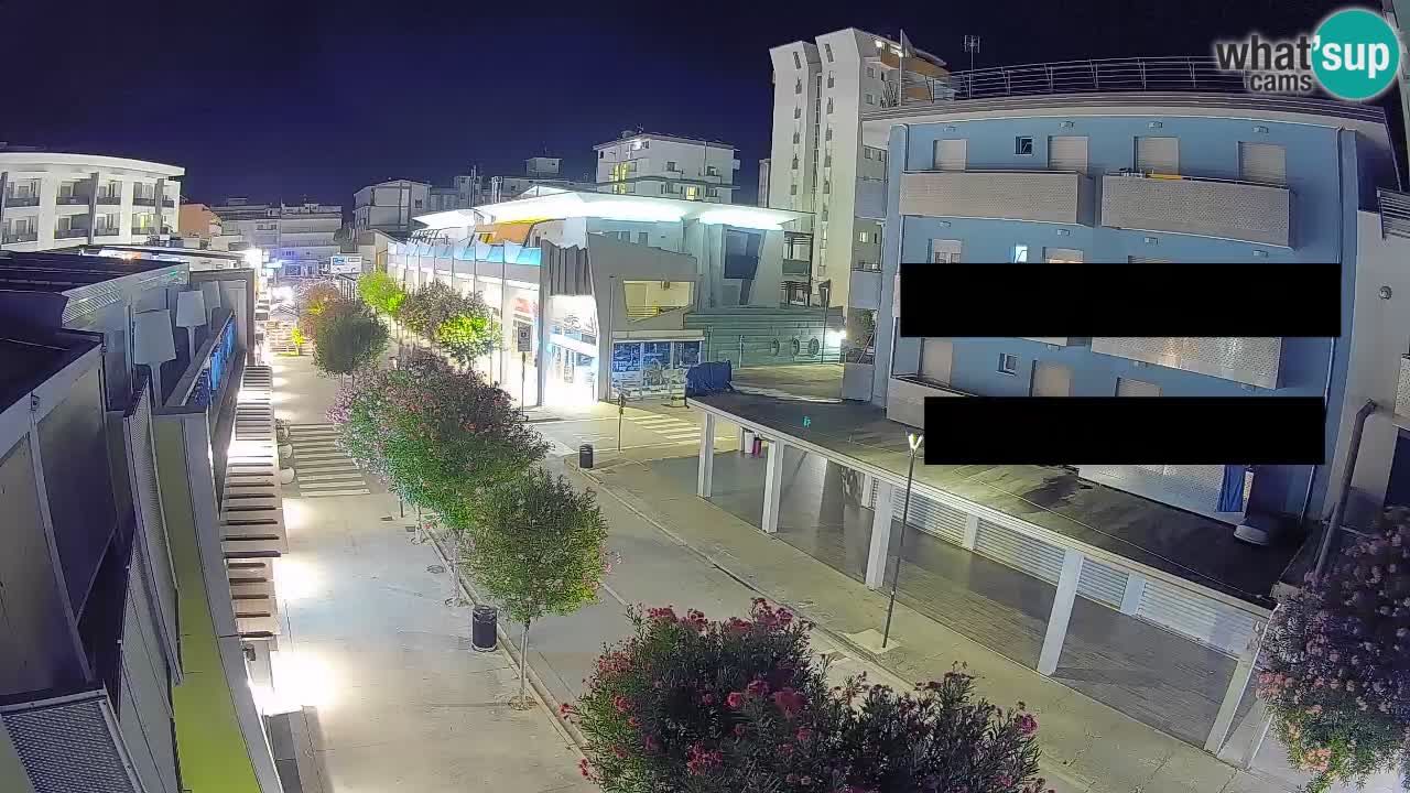 Webcam Passeggiata Bibione – Viale delle Costellazioni in Diretta
