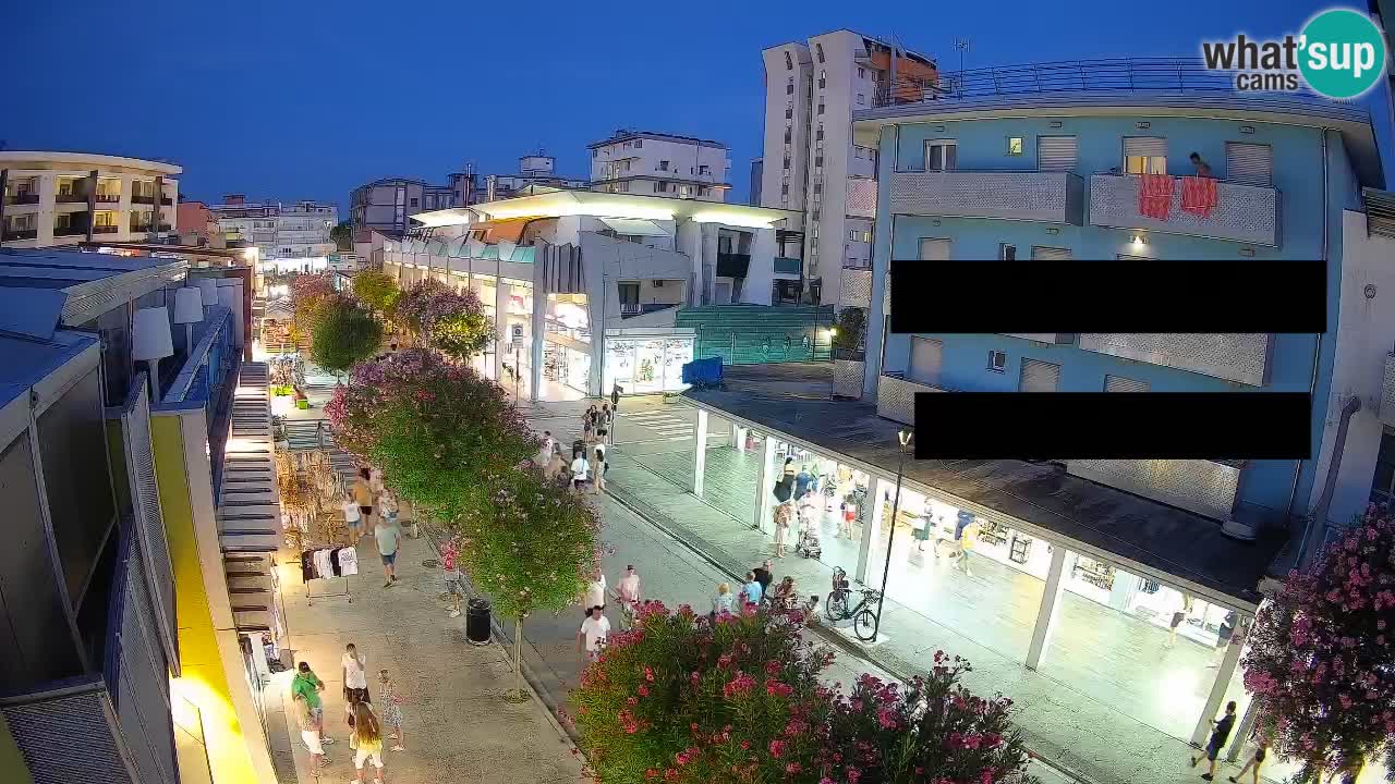 Webcam Passeggiata Bibione – Viale delle Costellazioni in Diretta