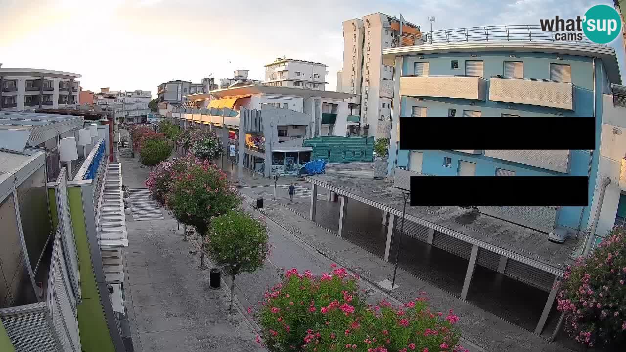 Webcam Paseo de Bibione – Viale delle Costellazioni en directo