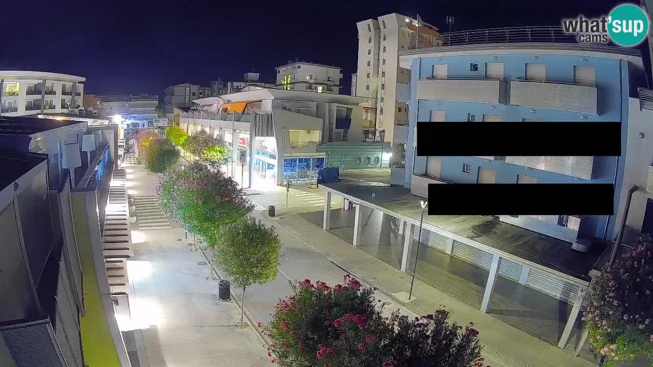 Bibione Fußgängerzone Webcam – Viale delle Costellazioni live