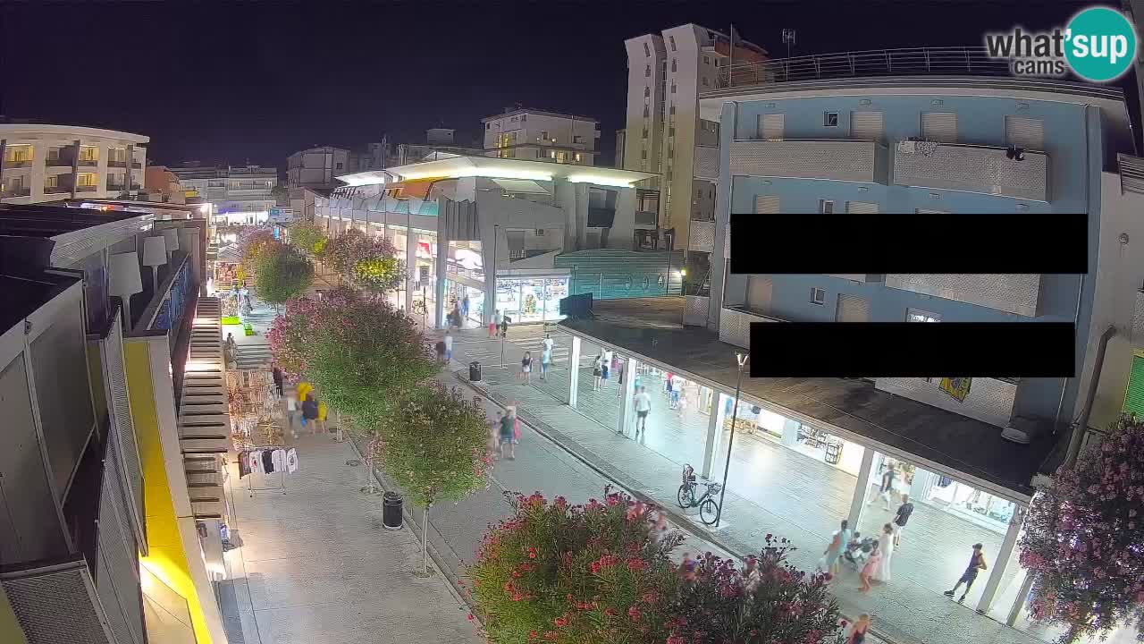 Web kamera Bibione Šetnica – Viale delle Costellazioni uživo