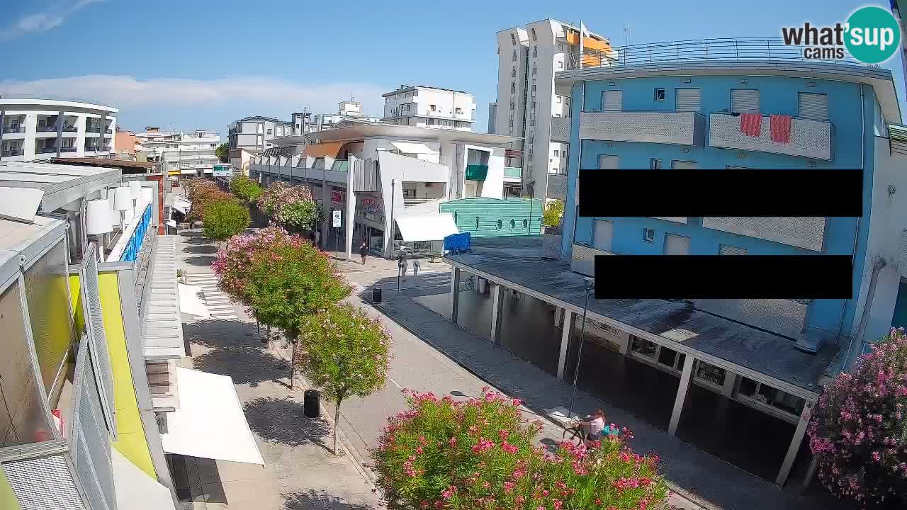Webcam Passeggiata Bibione – Viale delle Costellazioni in Diretta