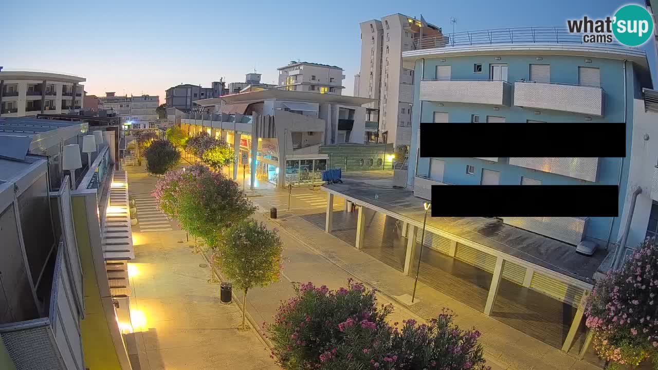 Webcam Paseo de Bibione – Viale delle Costellazioni en directo