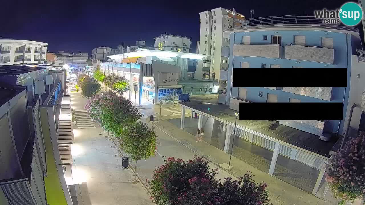 Bibione Fußgängerzone Webcam – Viale delle Costellazioni live