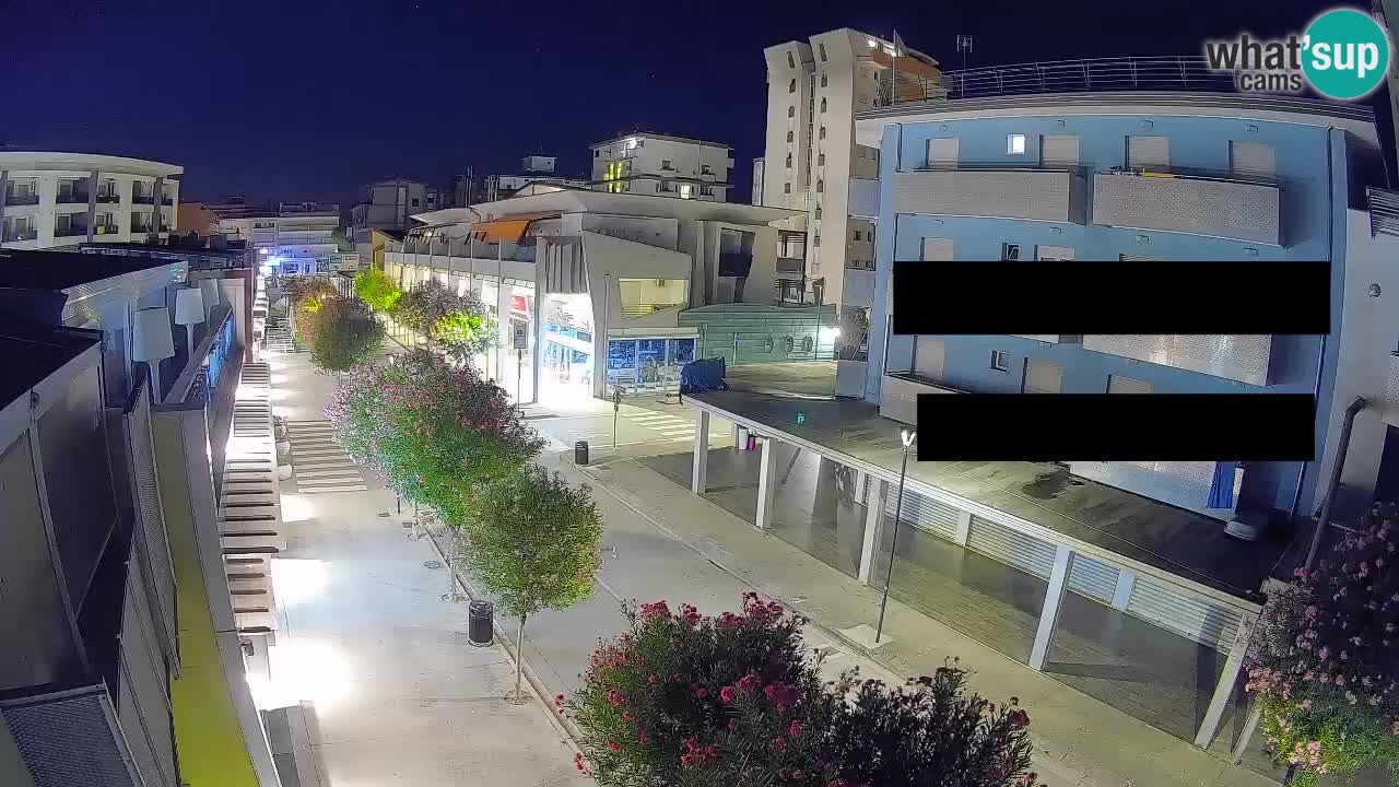 Webcam Passeggiata Bibione – Viale delle Costellazioni in Diretta