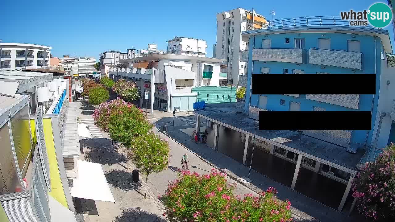 Bibione Fußgängerzone Webcam – Viale delle Costellazioni live