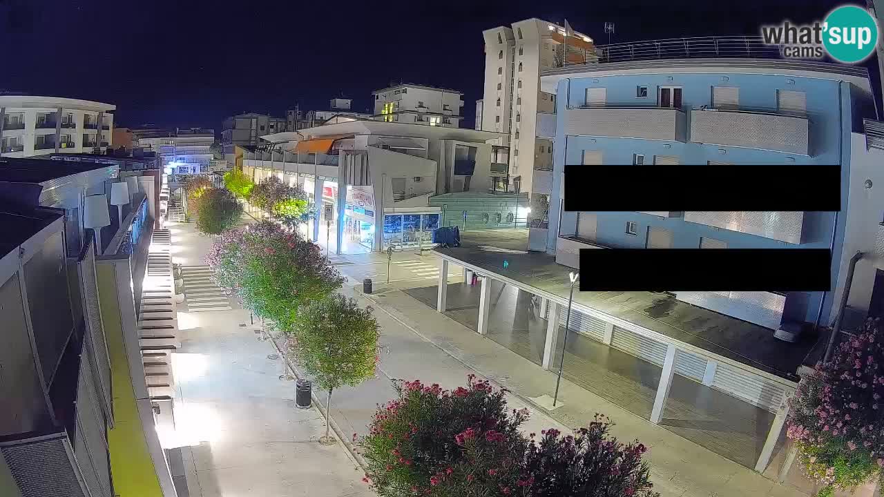 Web kamera Bibione Šetnica – Viale delle Costellazioni uživo