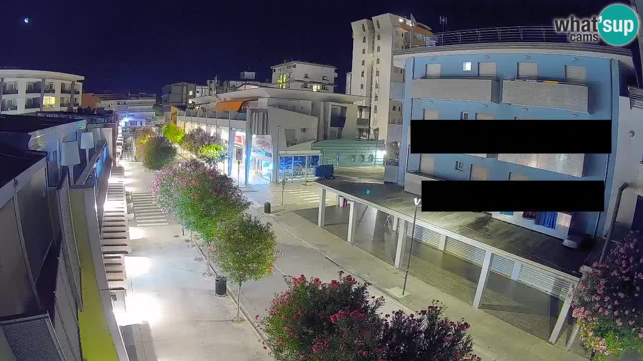 Bibione Fußgängerzone Webcam – Viale delle Costellazioni live