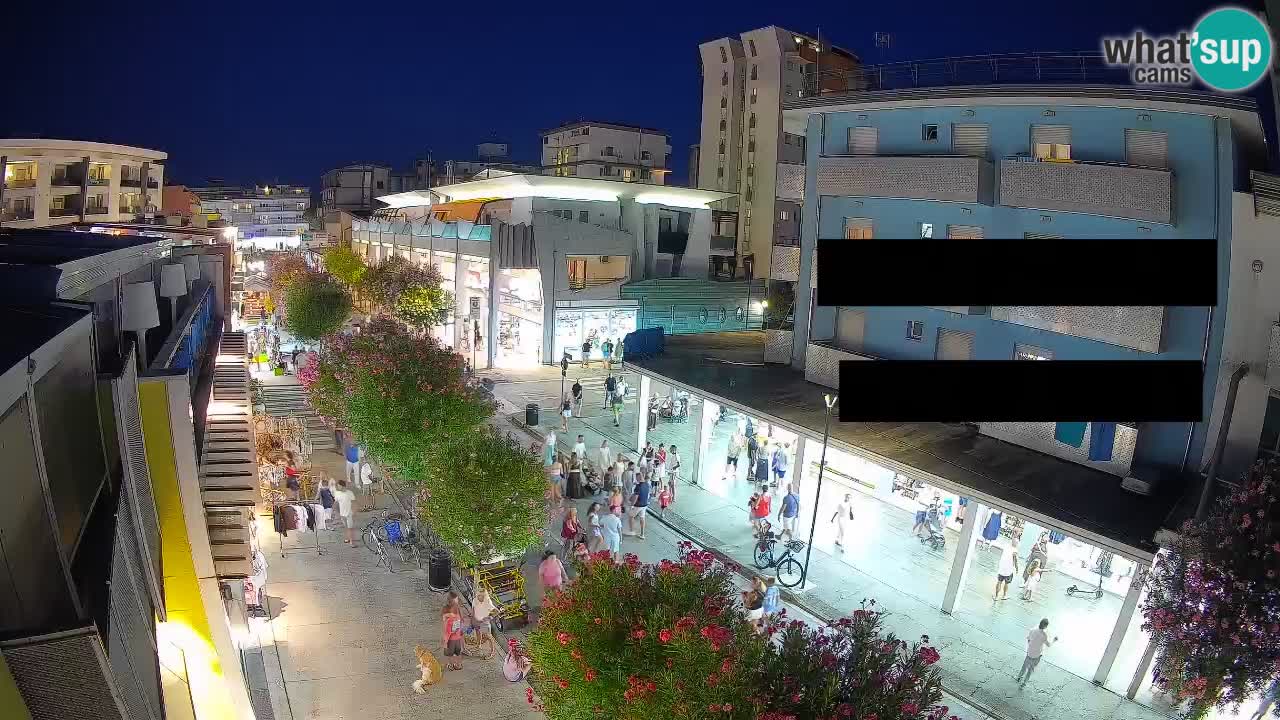 Web kamera Bibione Šetnica – Viale delle Costellazioni uživo