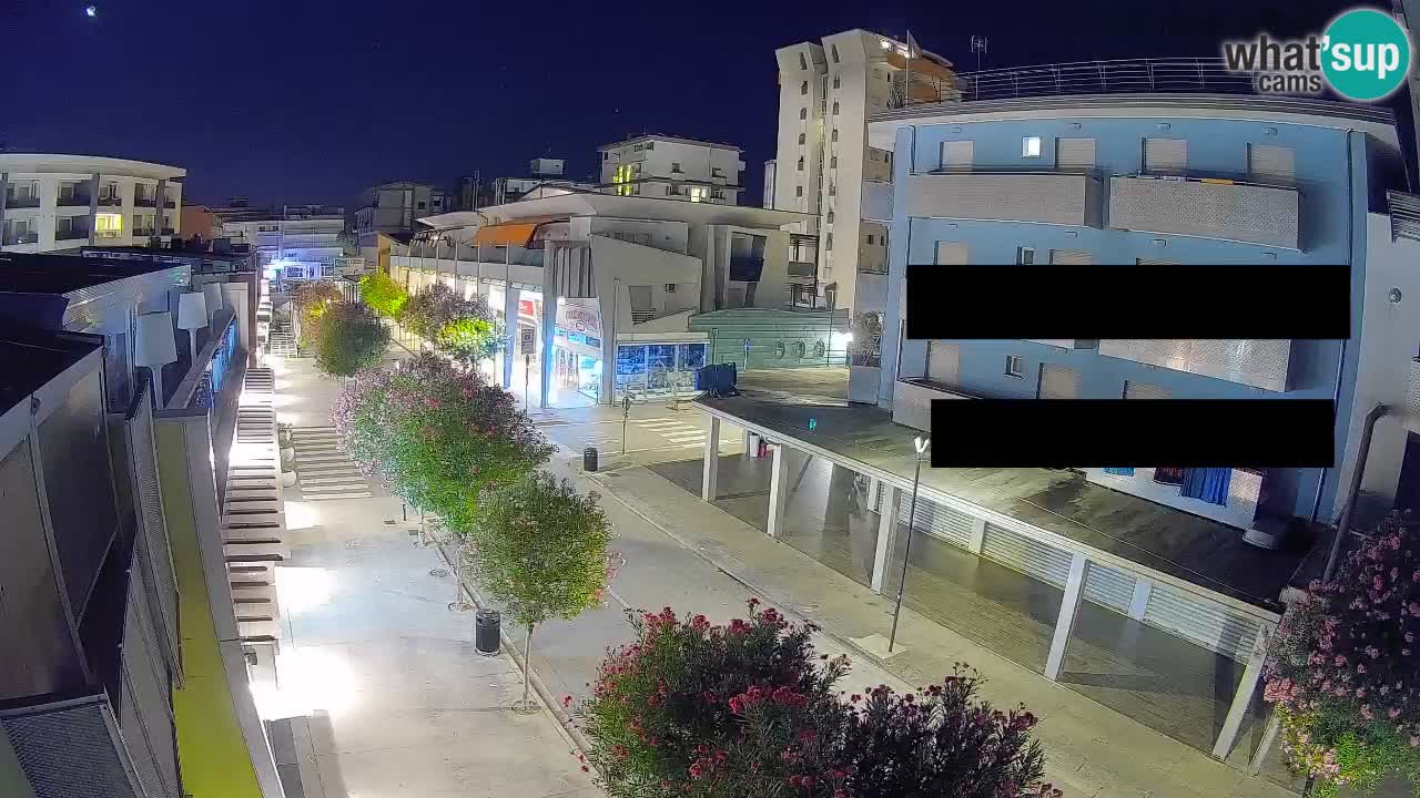 Web kamera Bibione Šetnica – Viale delle Costellazioni uživo