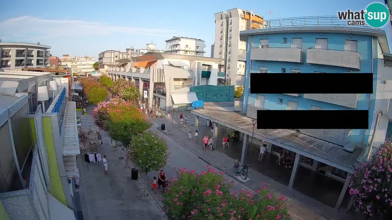 Webcam Passeggiata Bibione – Viale delle Costellazioni in Diretta