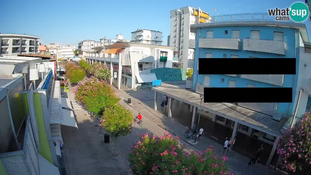 Bibione Fußgängerzone Webcam – Viale delle Costellazioni live